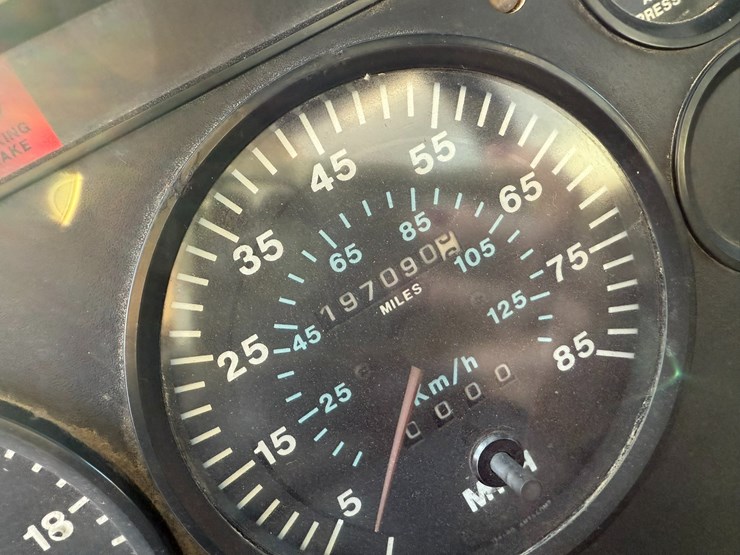 2009-john-deere-9870-sts-image-133