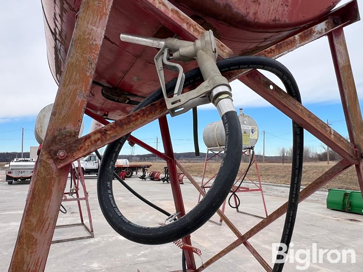 free-standing-300-gallon-gasoline-tank-image-18