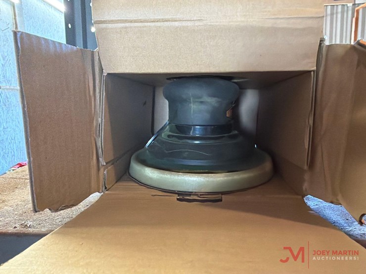 mcgraw-6"-random-orbital-pneumatic-sander-image-2