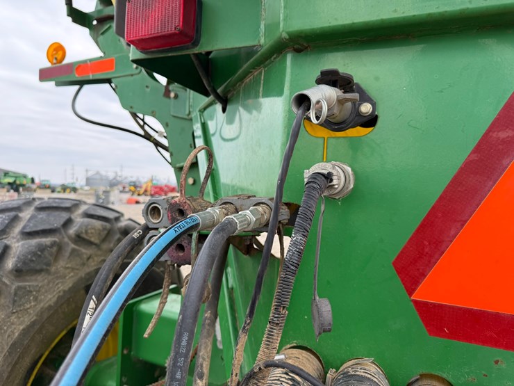 john-deere-1890-image-43