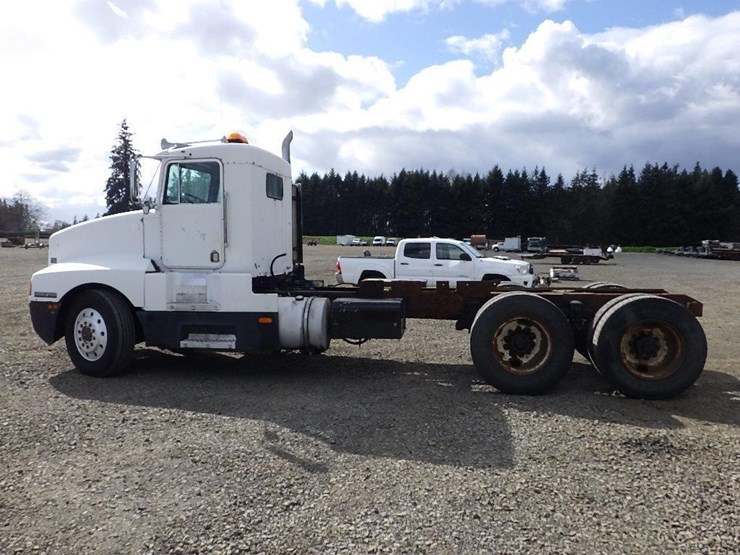 1987-kenworth-t600-image-8