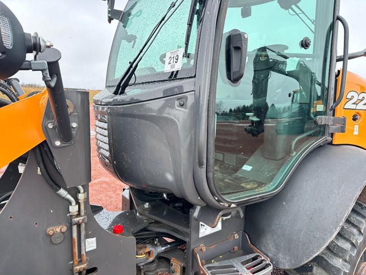 2022-case-221f-image-17