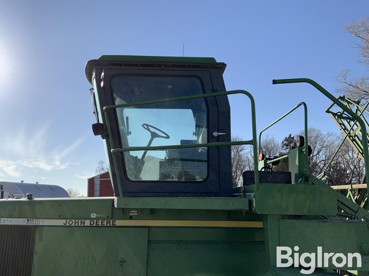 1990-john-deere-6000-image-11