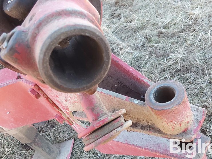 new-holland-351-image-10