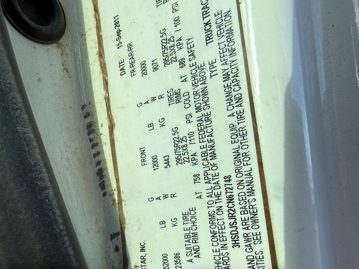 2012-international-prostar-image-33