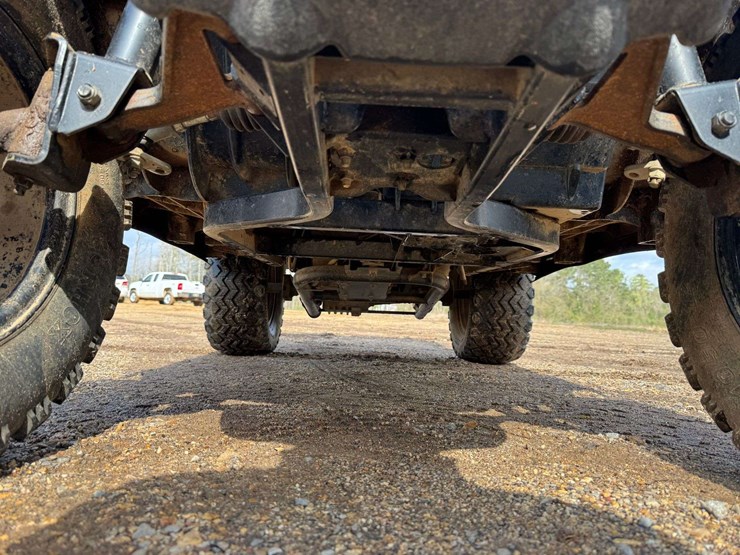 2012-yamaha-ydrax2-gas-powered-4-seat-golf-cart-image-19