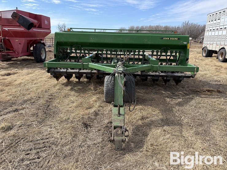 john-deere-750-image-2