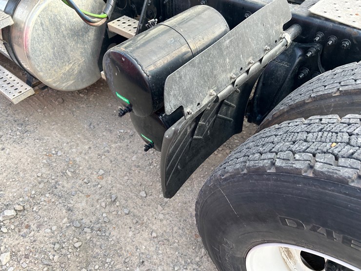 #37236-•-2016-freightliner-cascadia-t/a-daycab-truck-tractor-3akjgedv4gdhc4172-inv#-37236-image-32