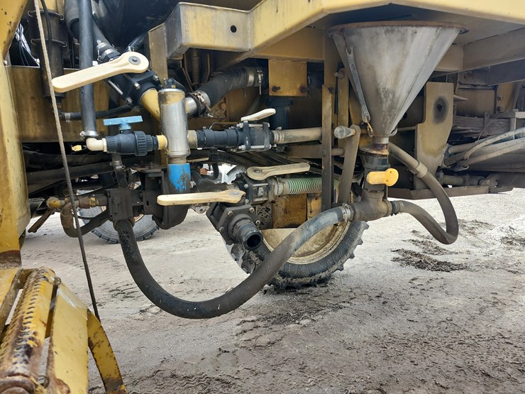 tag-#270,-1995-rotogator-844-sprayer-image-7