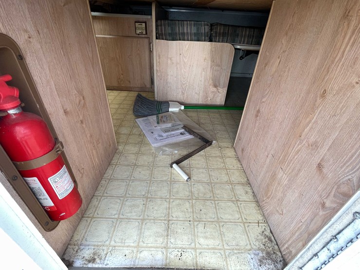 #1442-•-starcraft-14'-pop-up-camper-(no-title)-(of)-image-11