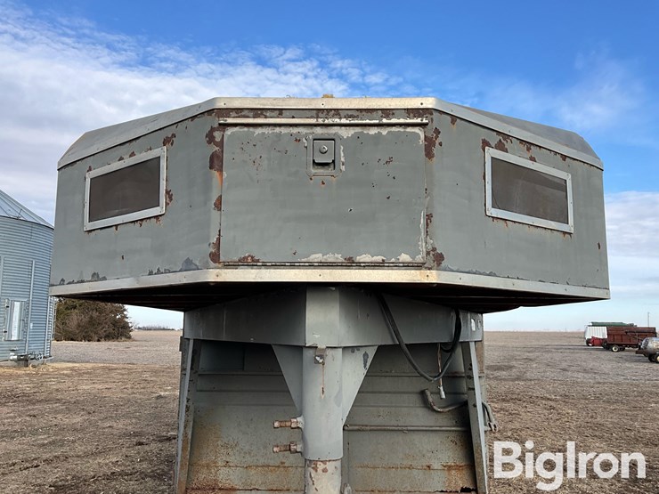 1991-titan-20-image-9