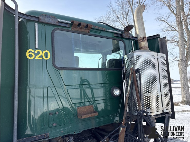 2014-mack-pinnacle-cxu613-image-20