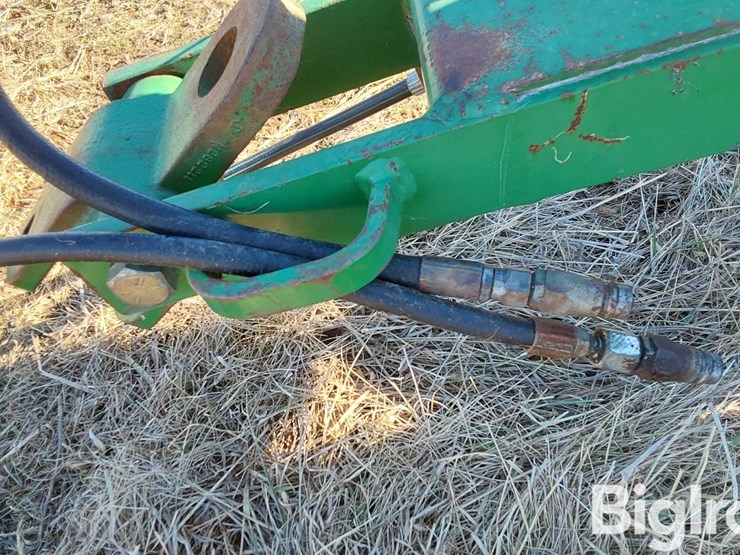 john-deere-750-image-10