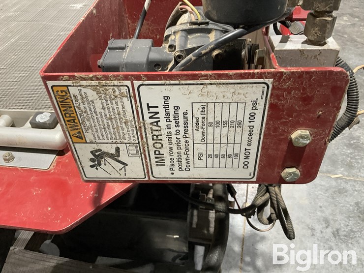 case-ih-1250-image-12