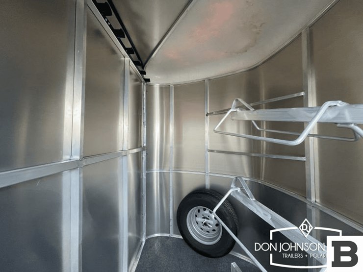 2023-c&b-mavlite-2h-7k-2-h-horse-trailer-image-13