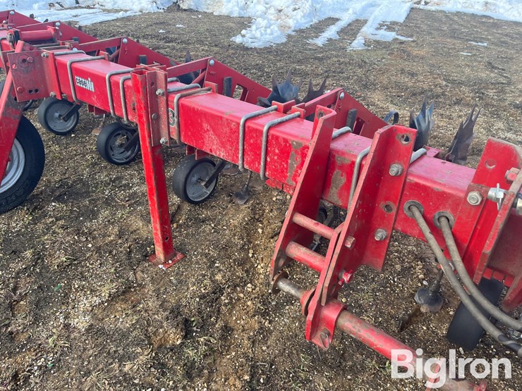 case-ih-183-image-16
