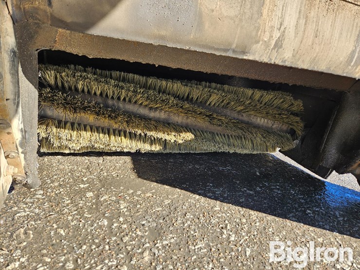 tennant-355-image-13