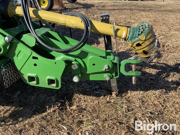 2023-john-deere-fc15r-image-9