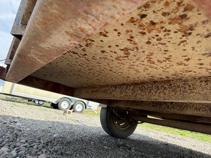 #38649-•-10’-s/a-utility-trailer-image-16