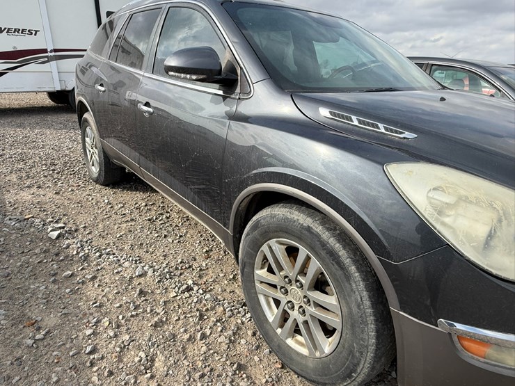 2012-buick-enclave-image-17