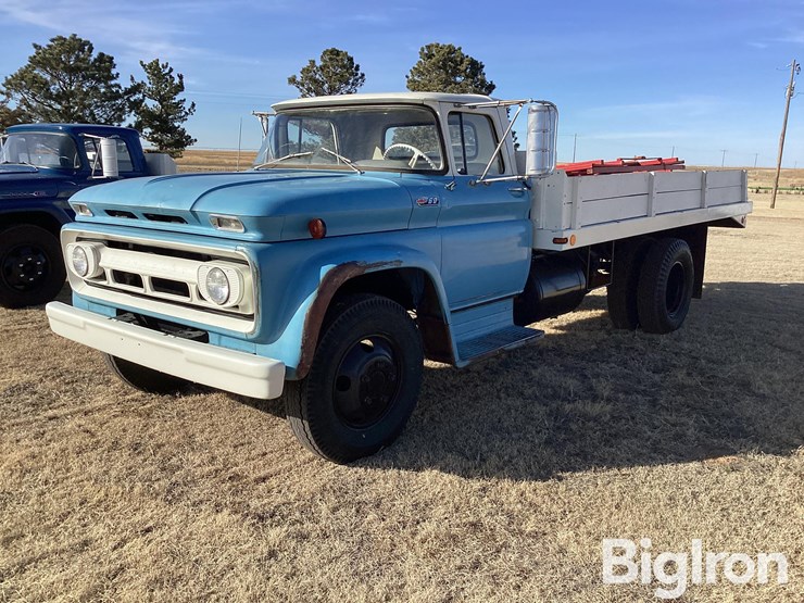 1962-chevrolet-c60-image-1