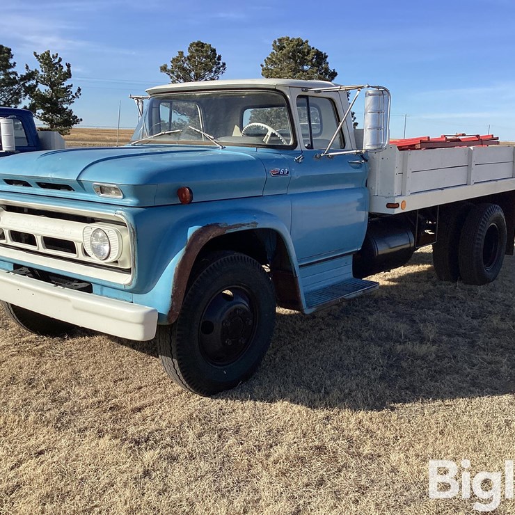 1962 CHEVROLET C60