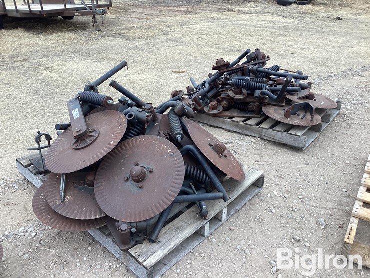 yetter-19”-opening-discs/brackets-image-3