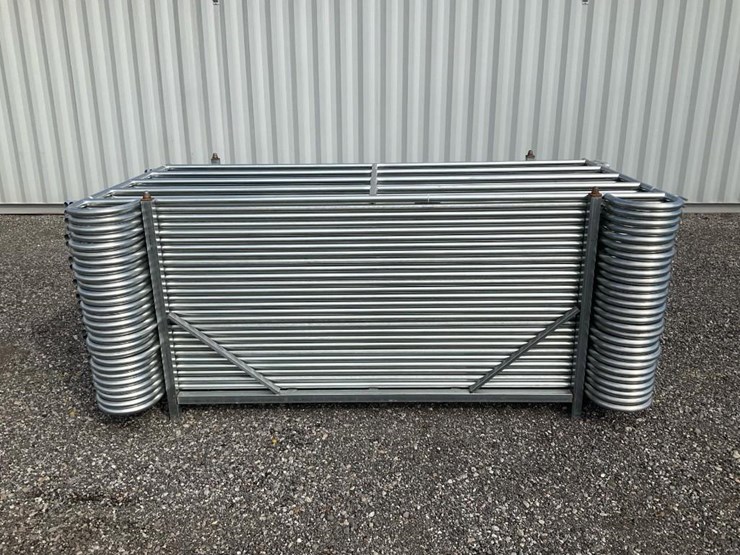 #4055-•-10'-x-5'-livestock-corral-panels-image-2
