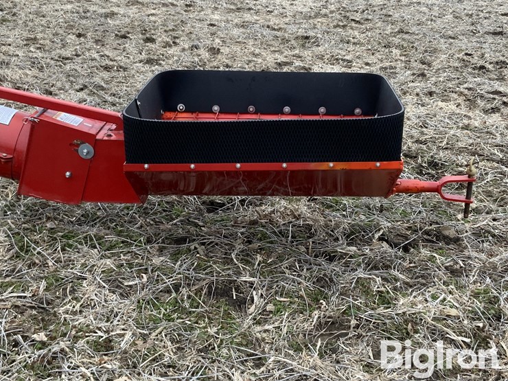 buhler-farm-king-1034-image-9