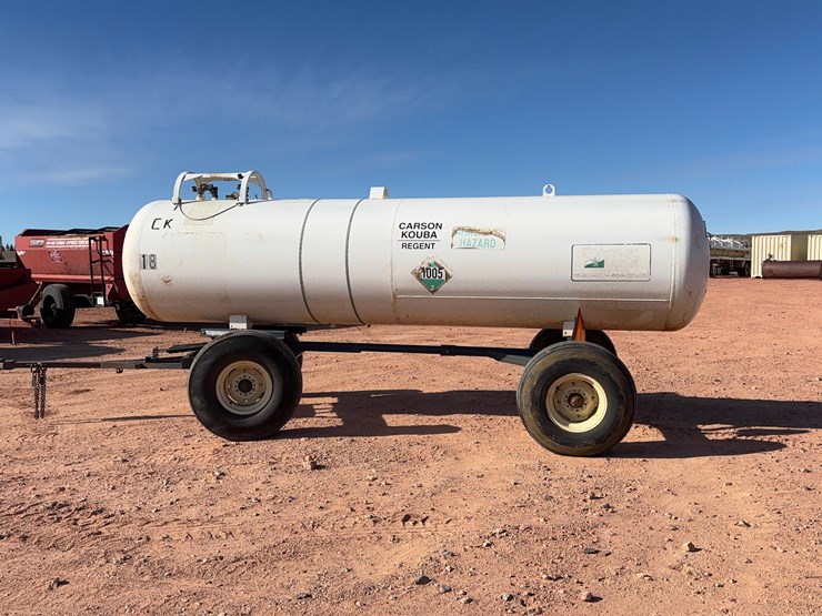 anhydrous-tank-with-trailer-image-8