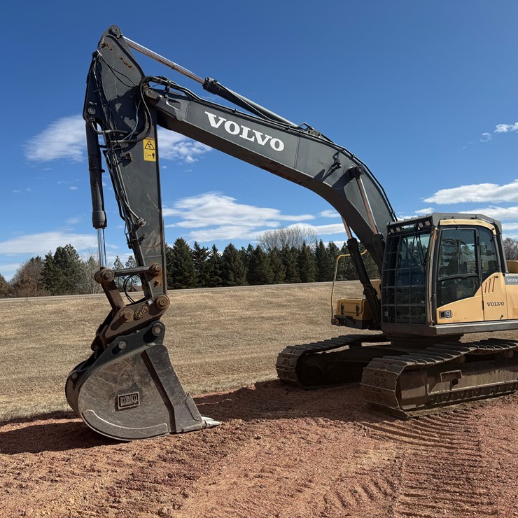 2012 VOLVO EC250DL