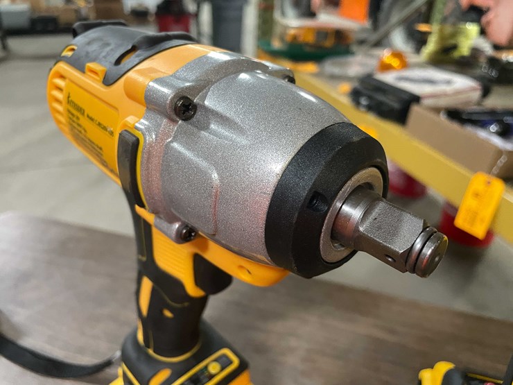 #2293-•-(2)-20-volt,-1/2"-cordless-impacts-with-batteries-(pr11)-image-7