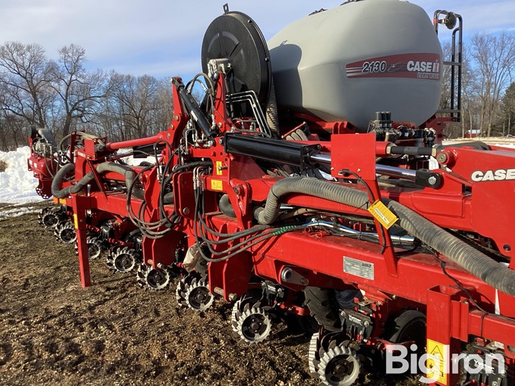 2021-case-ih-2130-image-17