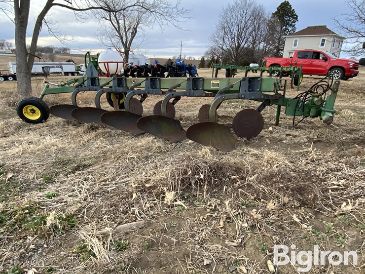 john-deere-5-image-3