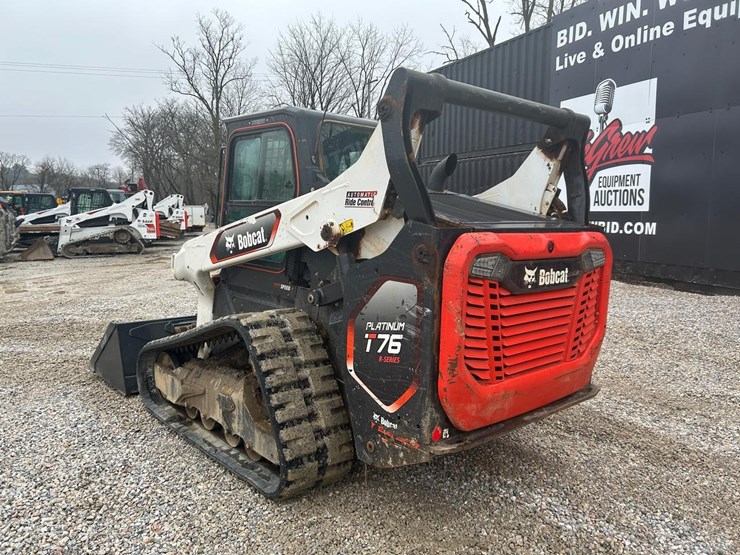2022-bobcat-t76-image-2