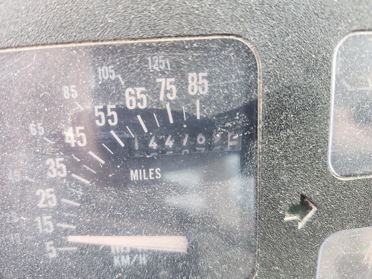 1989-case-ih-4700-image-21