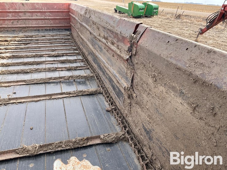 new-holland-791-image-20