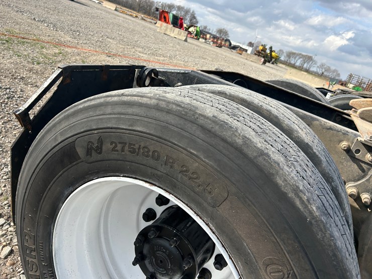 #39248-•-2000-freightliner-fd1-t/a-single-cab-truck-tractor-1fuy3mcb2ylb03327-image-15