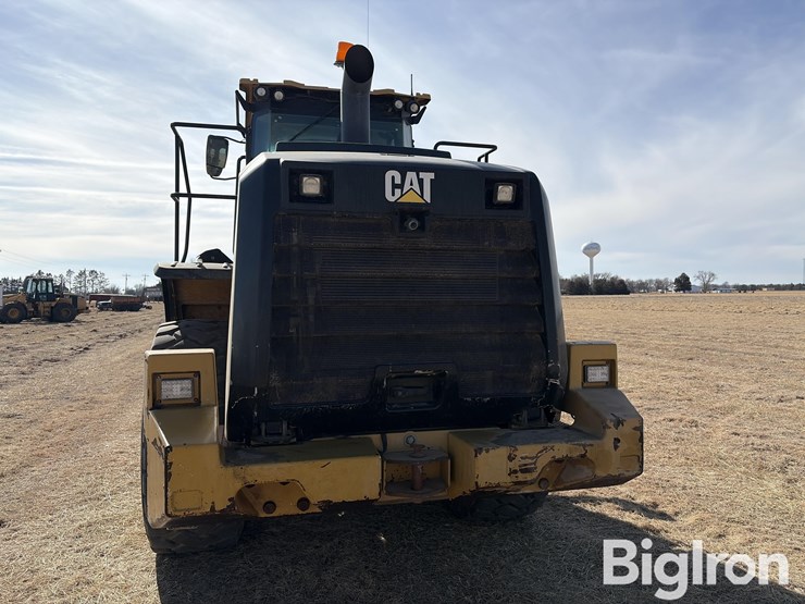 2014-caterpillar-950m-image-6
