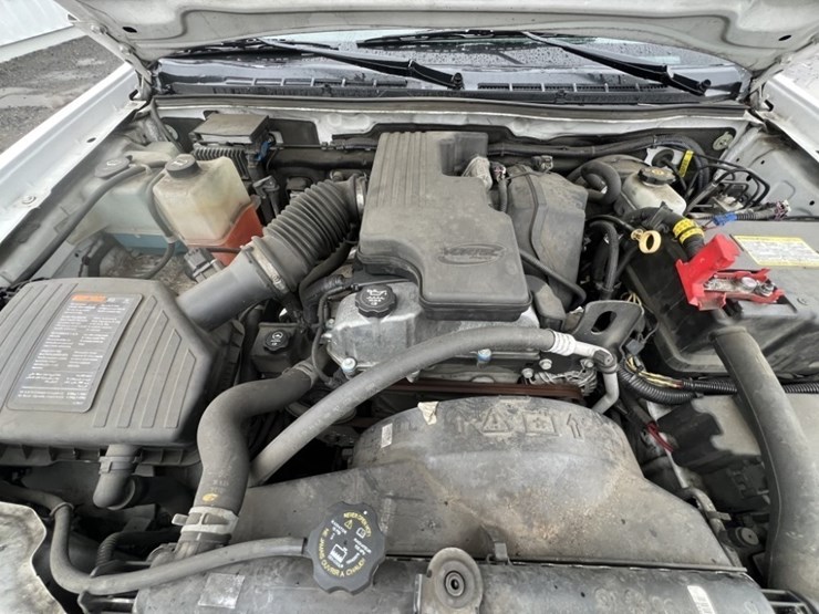 2012-chevrolet-colorado-image-13