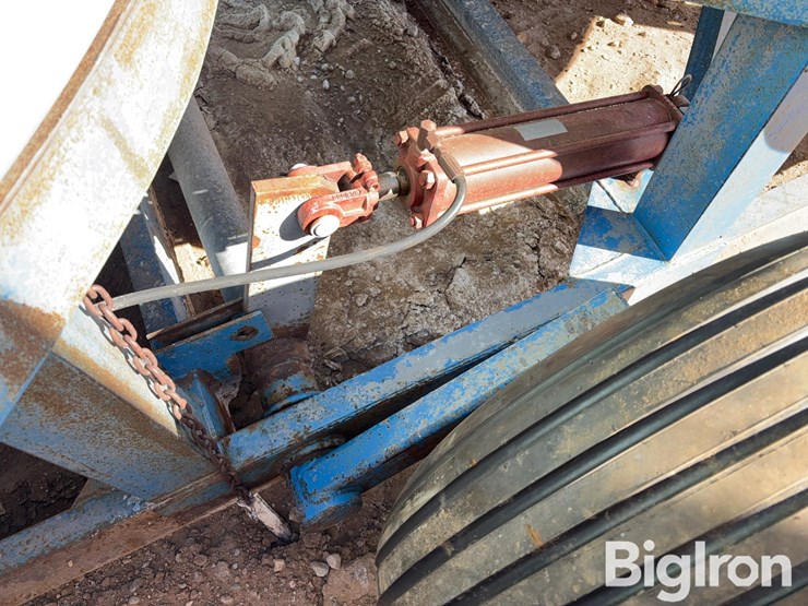 wylie-6000-gallon-double-cone-nurse-tank-trailer-image-16