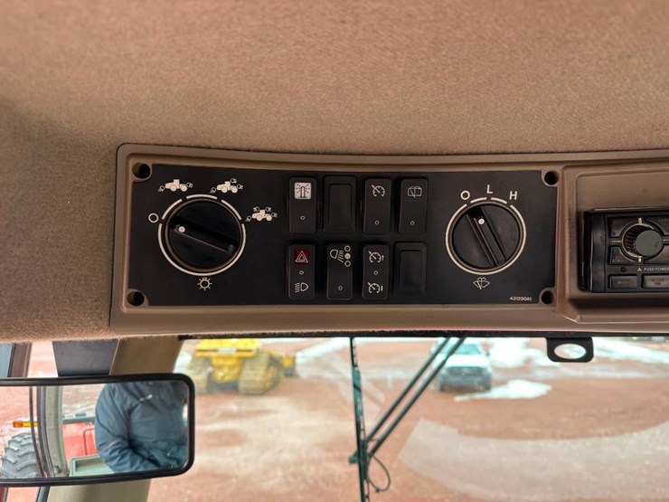 case-ih-steiger-335-image-56