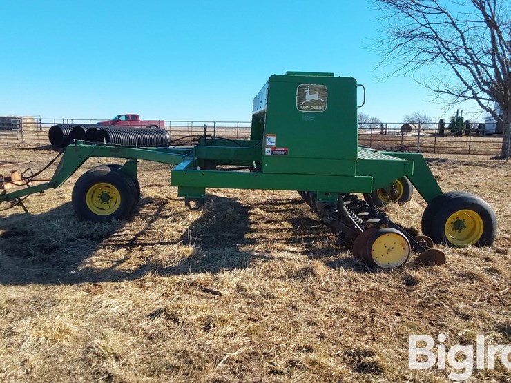 john-deere-750-image-8