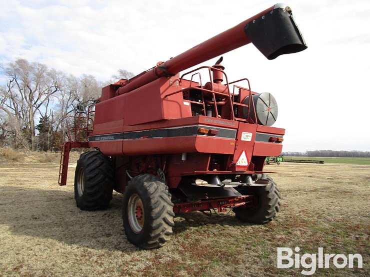 1992-case-ih-1680-image-7
