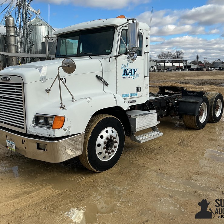 1999 FREIGHTLINER FLD112