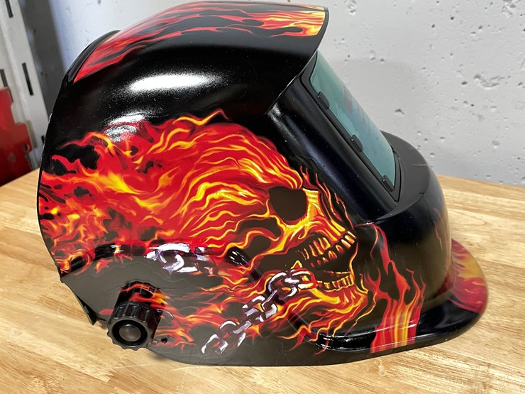 #2332-•-new-welding-helmet-(cw)-image-4