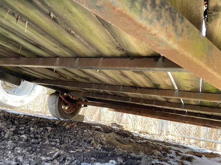 #6056-•-2001-chilton-single-axle-utility-trailer-(no-title)-image-12