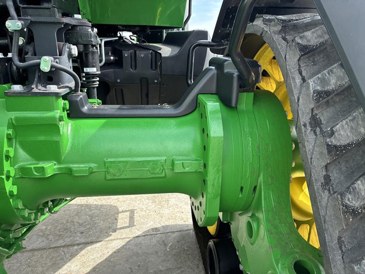 2024-john-deere-8rx-410-image-67