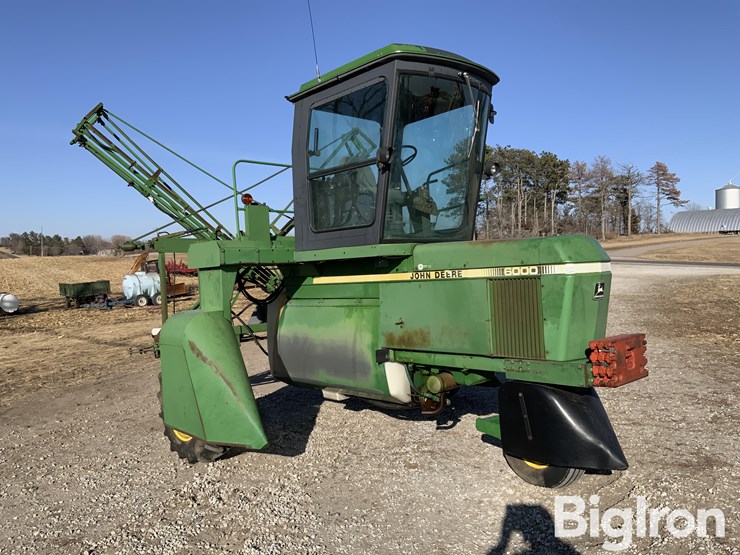 1990-john-deere-6000-image-3