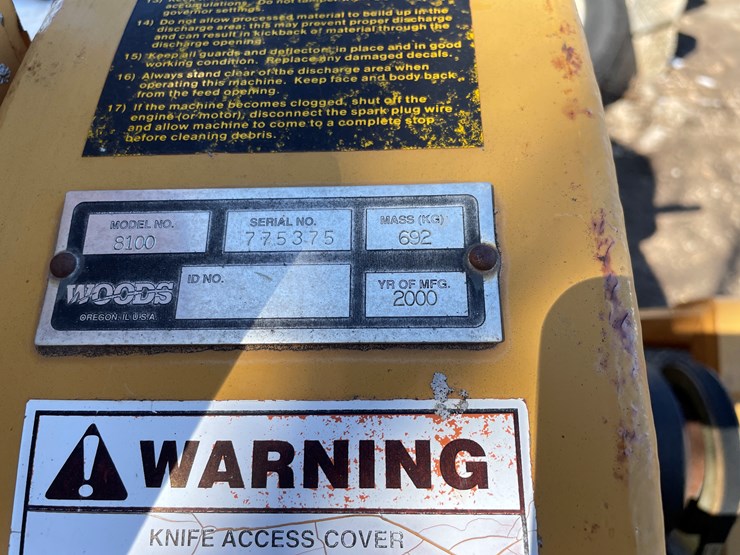 #6052-•-2000-woods-8100-chipper-image-16